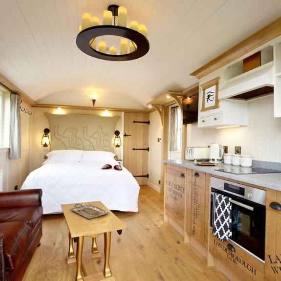 Сasa de vacaciones Hornington Manor Luxury Shepherd Huts *