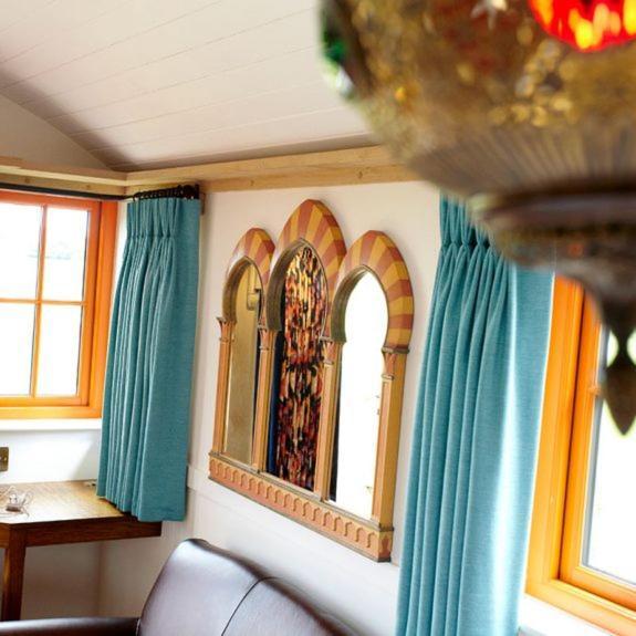 Hornington Manor Luxury Shepherd Huts Сasa de vacaciones
